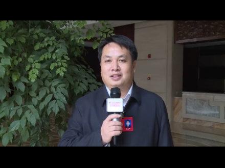 江西省赣州市兴国县委书记赖晓军向人民网网友视频拜年